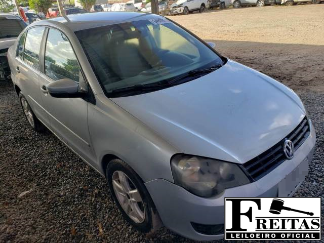 POLO SEDAN 1.6 1.6 TOTAL FLEX