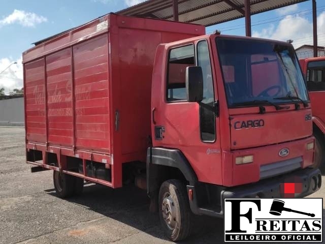 CARGO 815E 3.9 TURBO