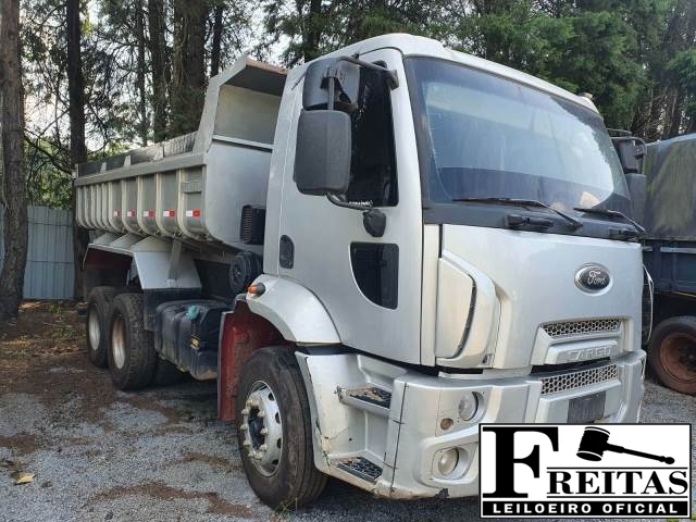 CARGO 2423 6.7 I6 TURBO