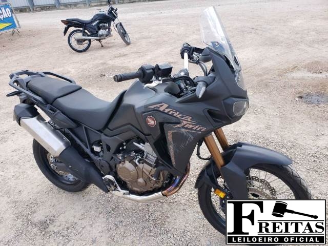 CRF 1000L AFRICA TWIN