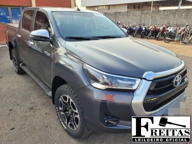 HILUX CD SRV 2.8 D-4D TURBO