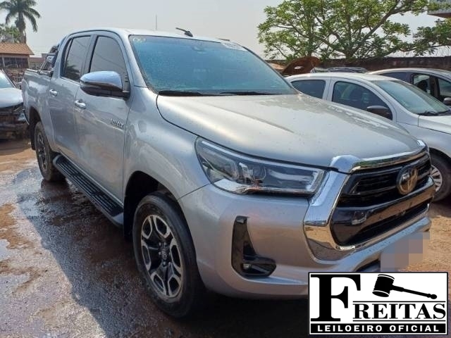 HILUX CD SRX 2.8 D-4D TURBO